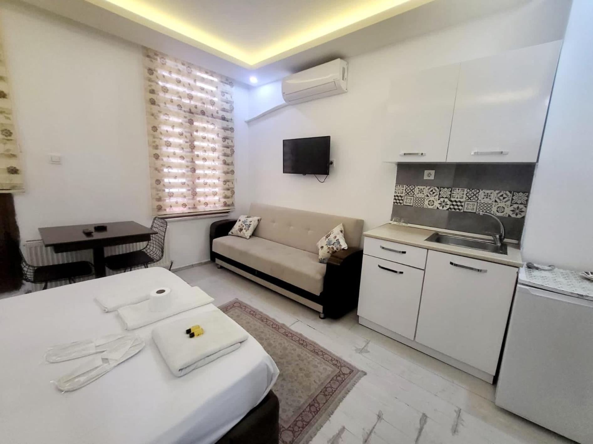 Oerge Suit Apart Hotel Istanbul Exterior photo